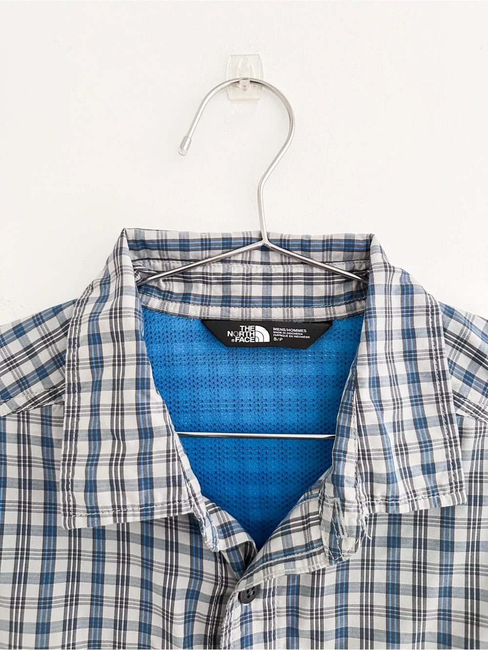 The North Face Plaid Shirt Button Down Gray Blue Plaid Outdoor Men's Size S